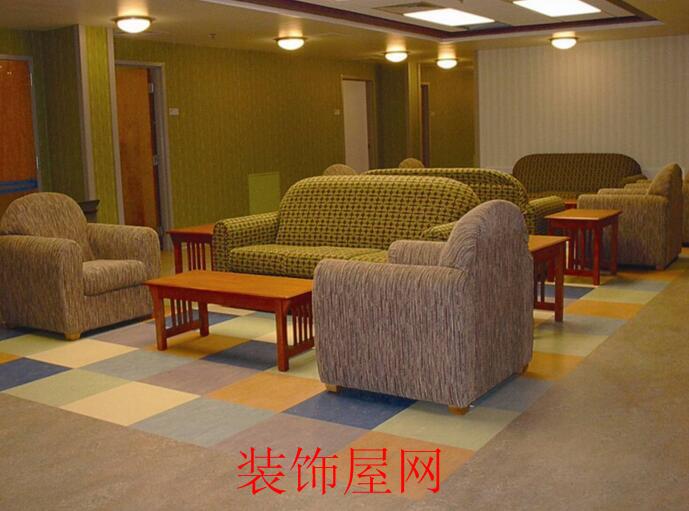 pvc塑胶地板价格哪个品牌好