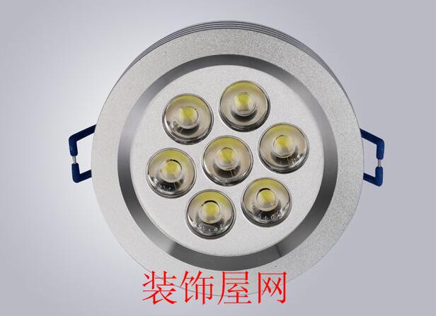 筒灯价格大概多少 筒灯贵不贵 筒灯价格大概多少 筒灯贵不贵