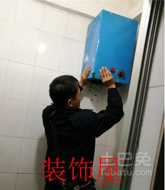 宝安租客自制热水器 “雷翻”网格员